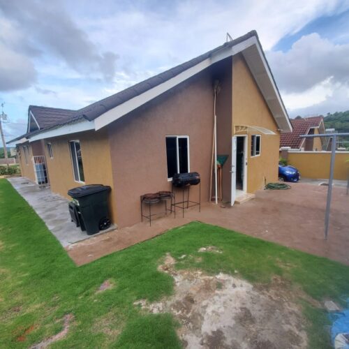 ALOMA CRESCENT, GREAT POND ESTATE, OCHO RIOS HOME Complete Realty