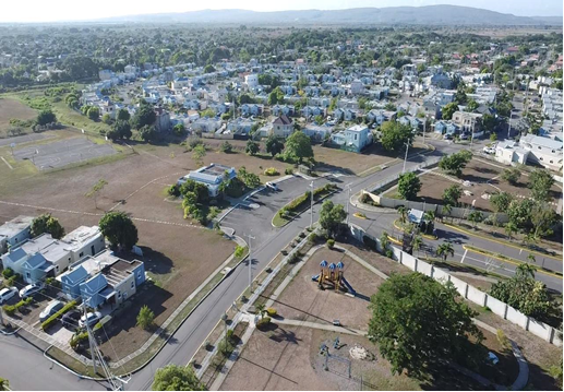 Jacaranda Boulevard North, Whitewater Glades Home - Image 6