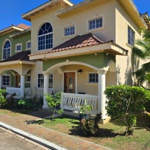 Wiltshire, Trelawny Townhouse